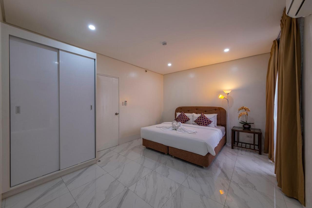 Cebu Family Suites Powered By Cocotel Exterior foto